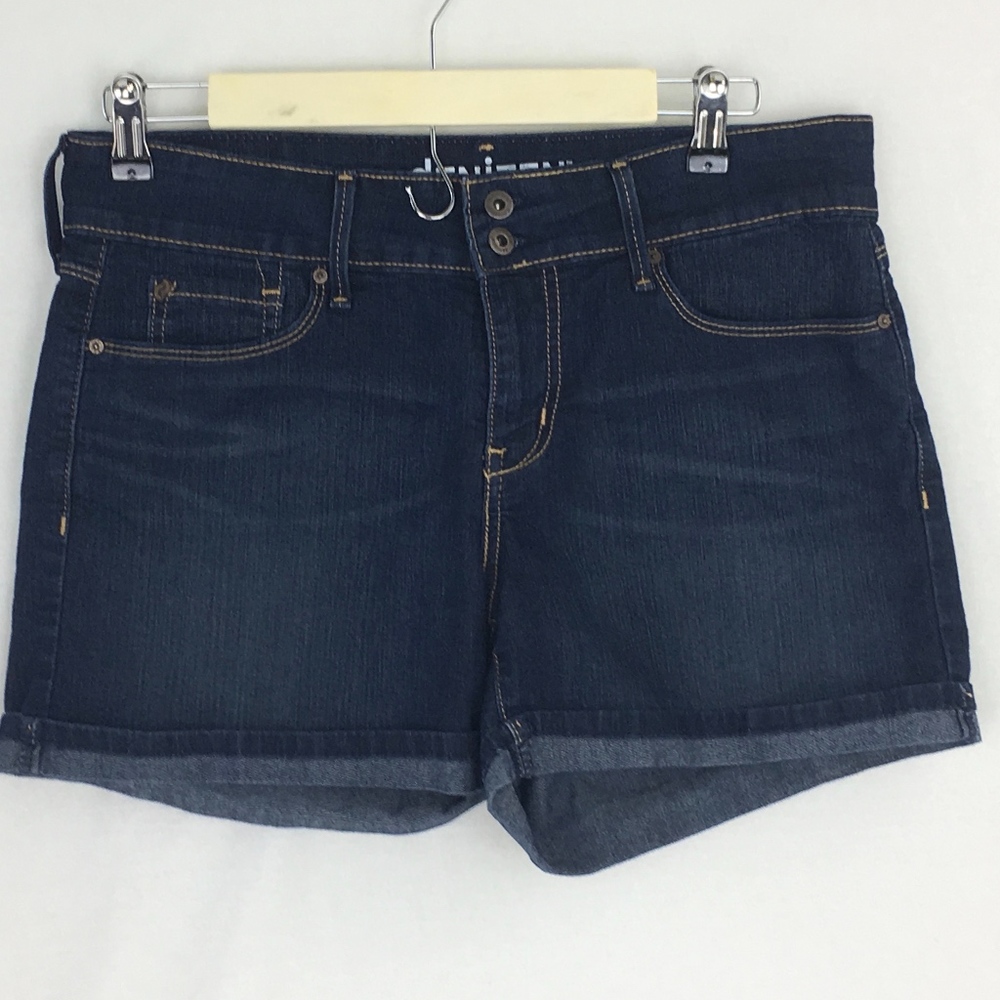 Denizen Size 6 Roll Up DarkWash Denim Short